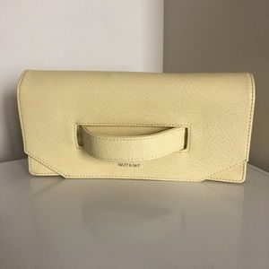 Matt&Nat butter yellow Clutch